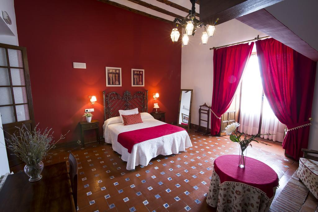 Готель Hospederia Real Casona La Beltraneja Бельмонте Екстер'єр фото
